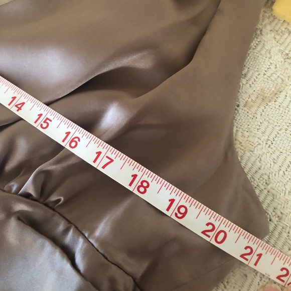 Elegant 100% Silk Bronze Camisole - Picture 5 of 7